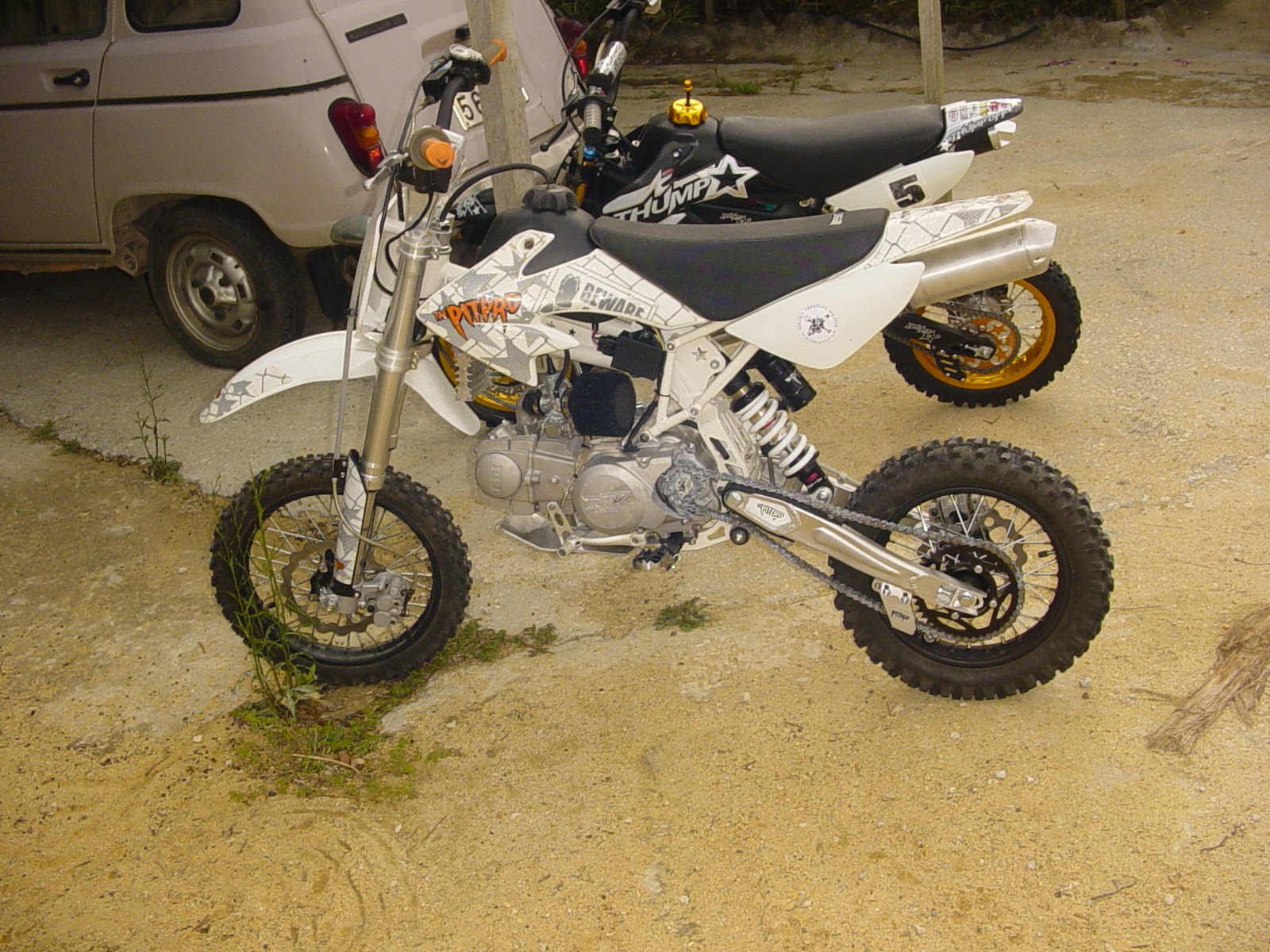 [DSC01584+(2).JPG]