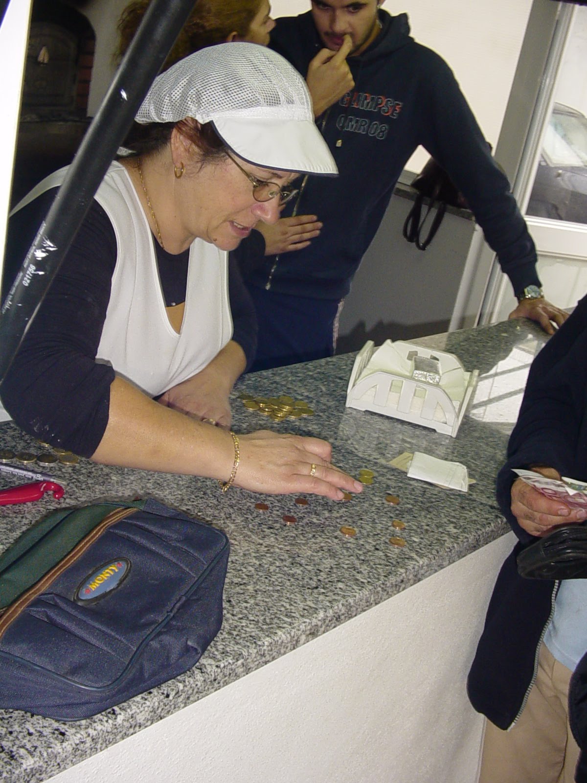 [DSC02470.JPG]