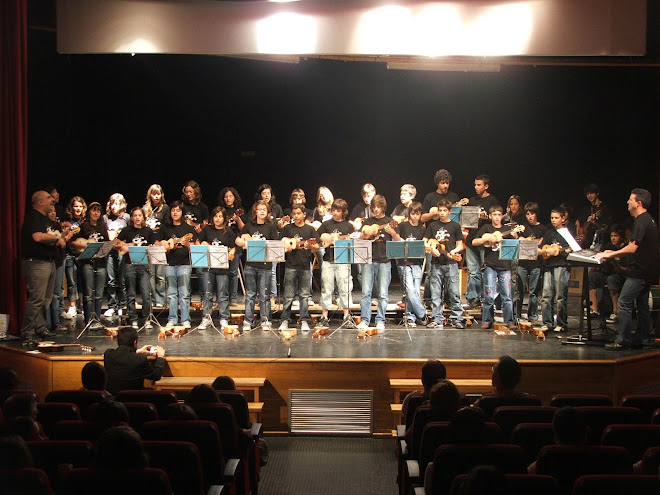 Grupo de Cavaquinhos do CAIC