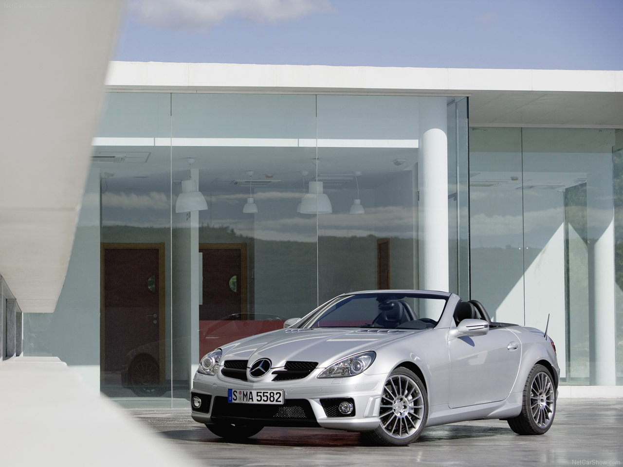 http://2.bp.blogspot.com/_3V1YR3u6VBg/S8SjB_K4SKI/AAAAAAAAB9c/ToEA9Og-zXA/s1600/Mercedes-Benz-SLK_55_AMG_2008_1280x960_wallpaper_02.jpg