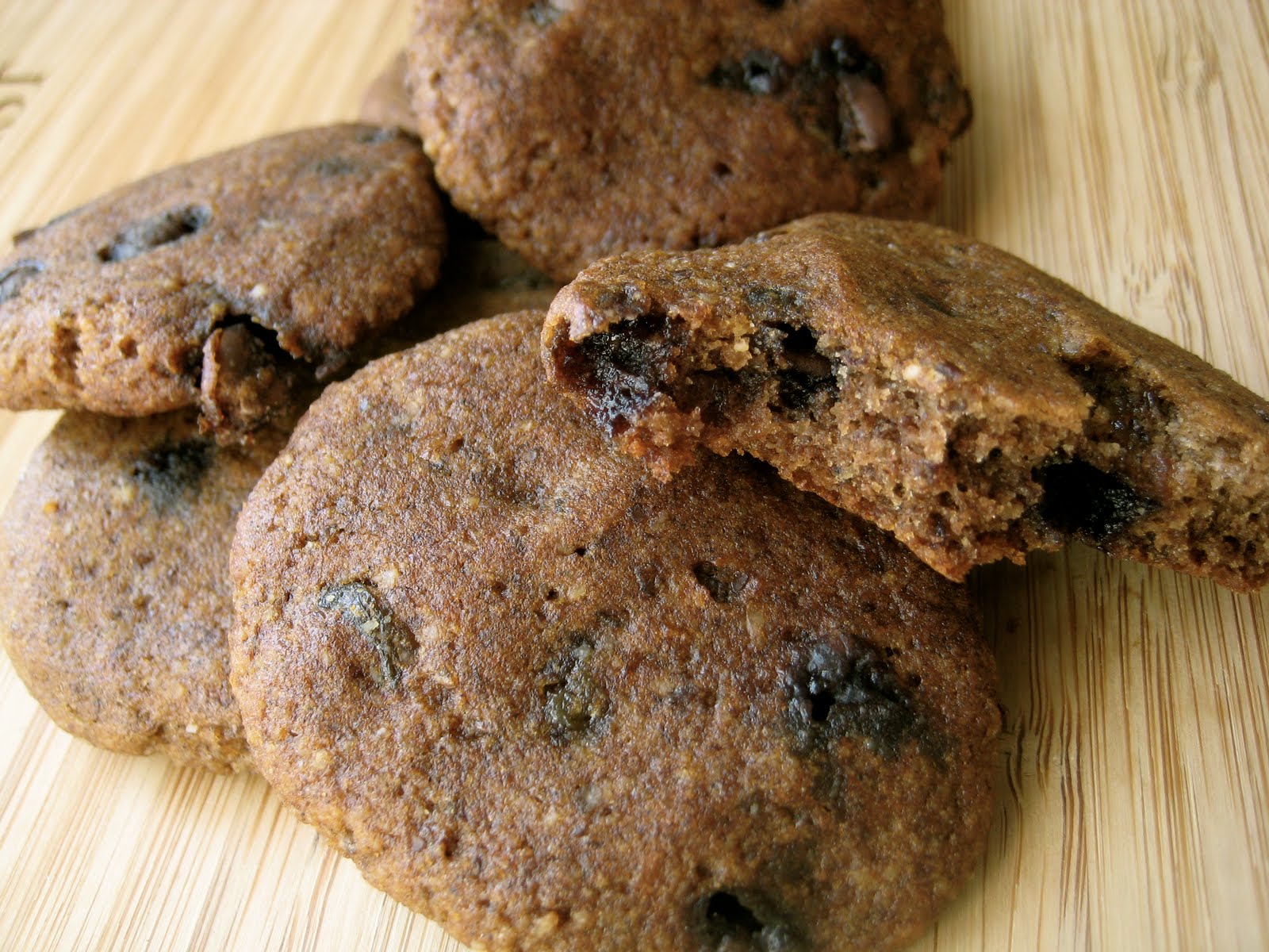 the allergic hedonist it feels like fall buckwheat cookies