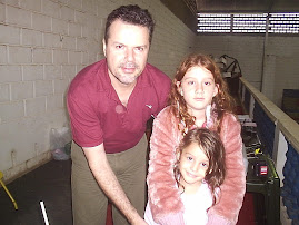 Eu,minha irmã e o Professor Júlio Lapertosa