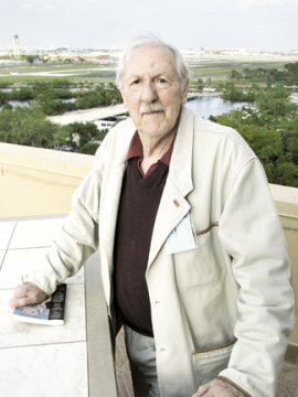 [Issue01_Aldiss_270x360.jpg]