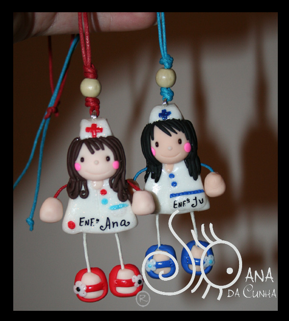 [boneca_enfermeira_fimo.jpg]