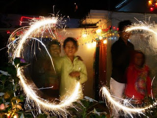 children enjoying crackers on diwali