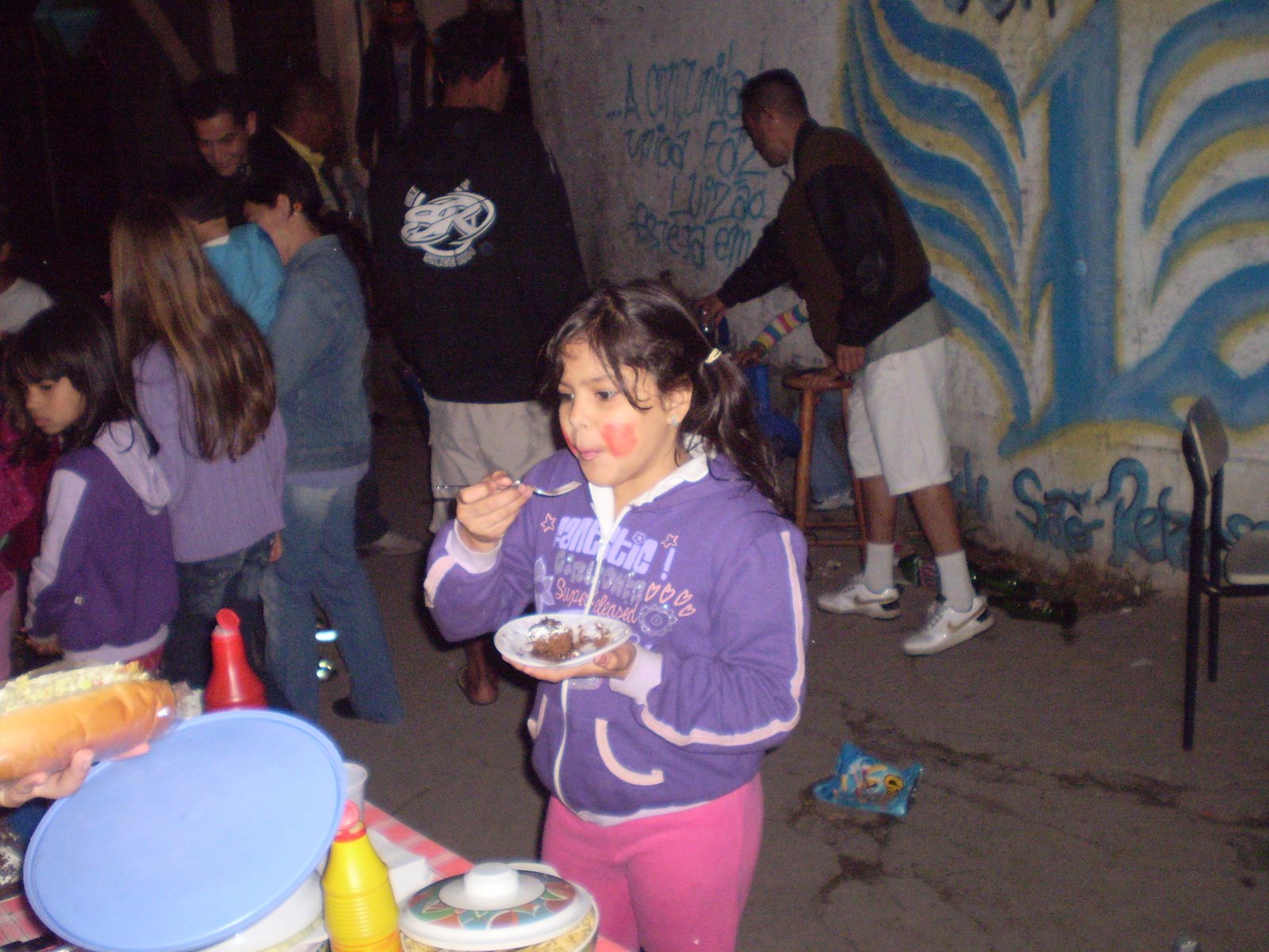 [comilona.jpg]