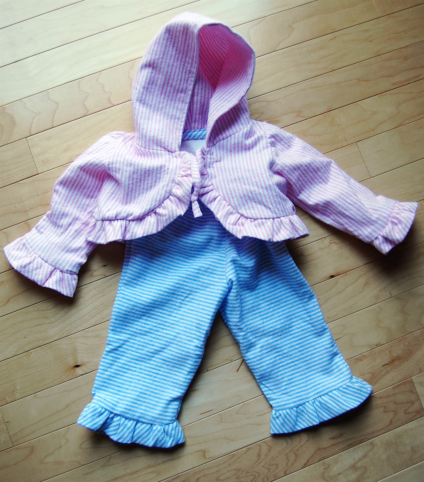 liza jane sews Ruffles and Ric Rac