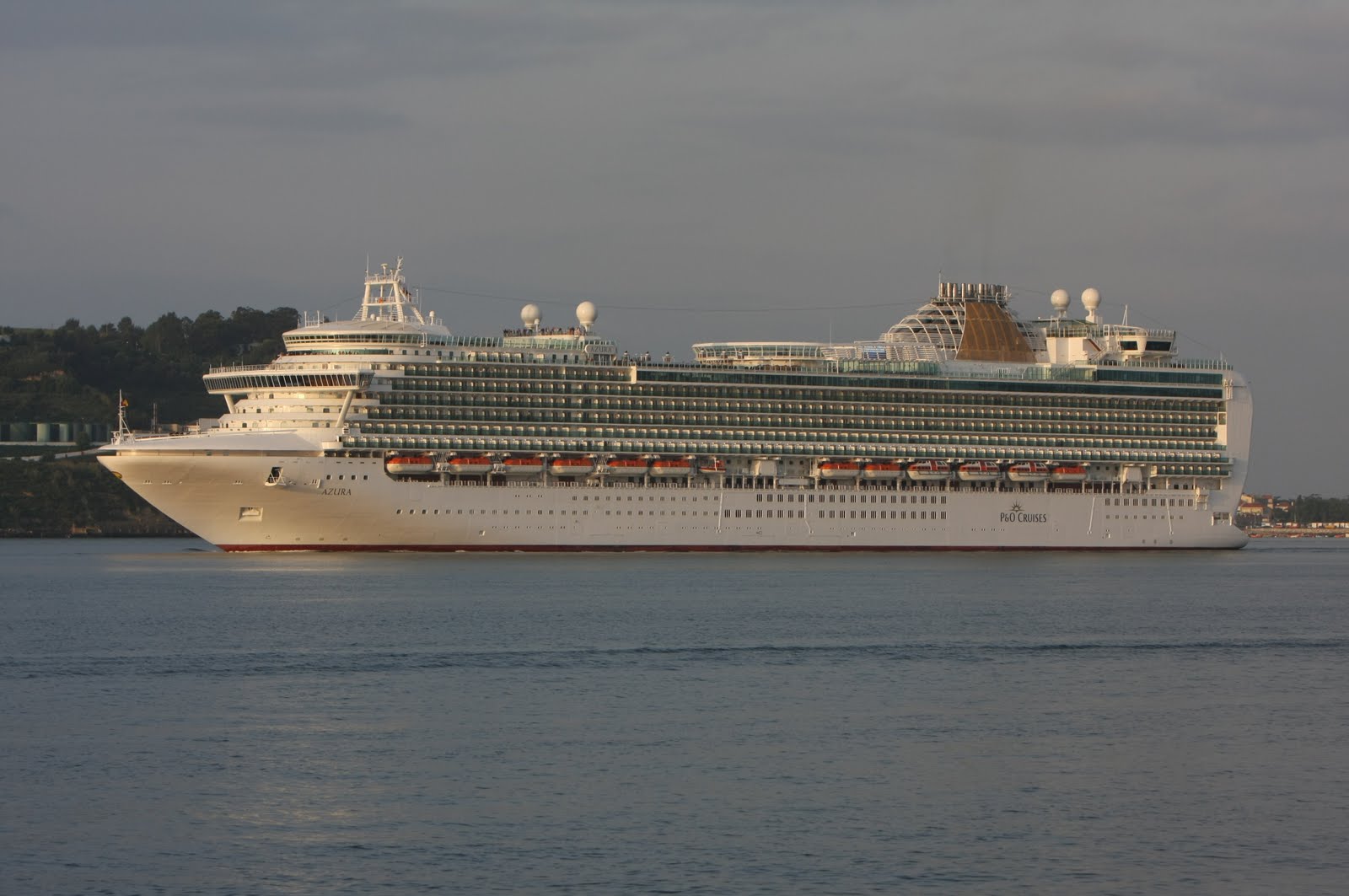 Ships Photo Gallery AZURA P&O Cruises (Pax3076)