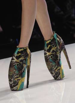 [fashion-shoes-future.jpg]