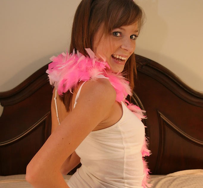 cute girl groups naked raven simon naked tits