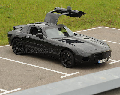 http://2.bp.blogspot.com/_3kC7x8v3a0s/SJEOJqpMI8I/AAAAAAAAAxo/PU1Vyx-8aqA/s400/mercedes+benz+gullwing+slc+2.jpg