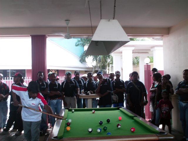 [PICT0006-728130.JPG]