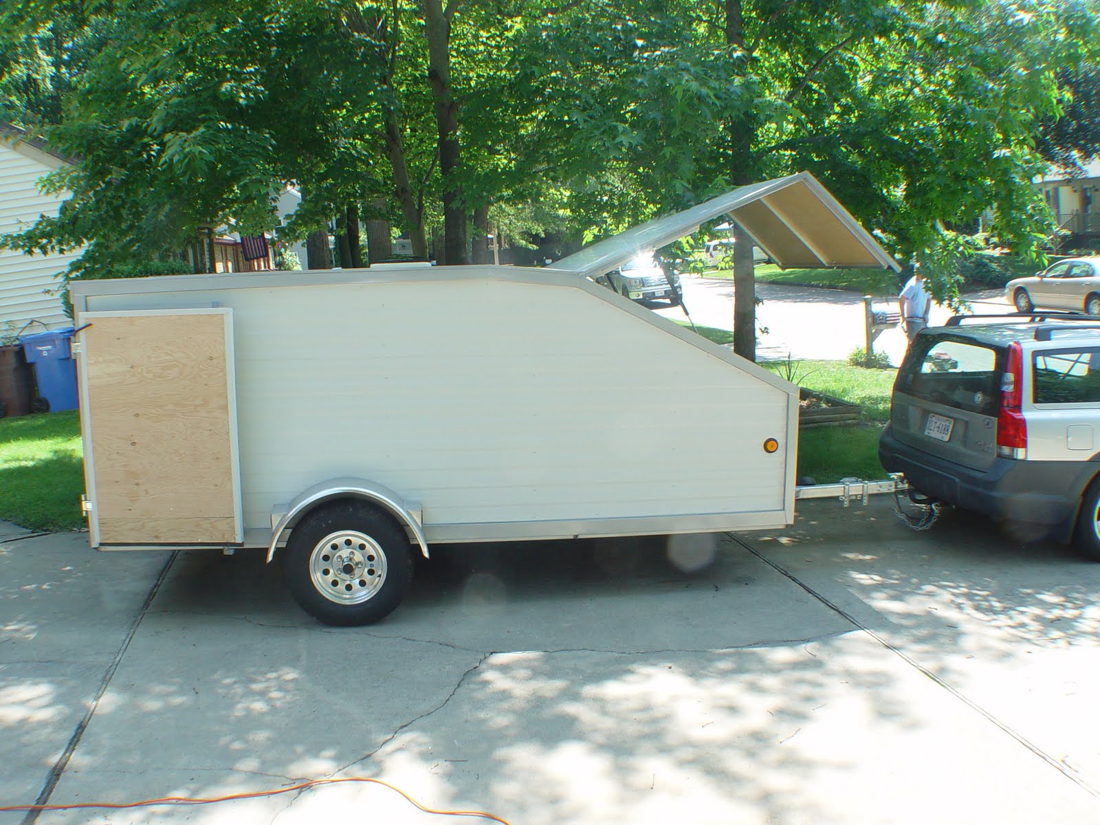 Chuck's Sea, Wind, Sky Chronicles WINDSURFING TRAILER HERE!