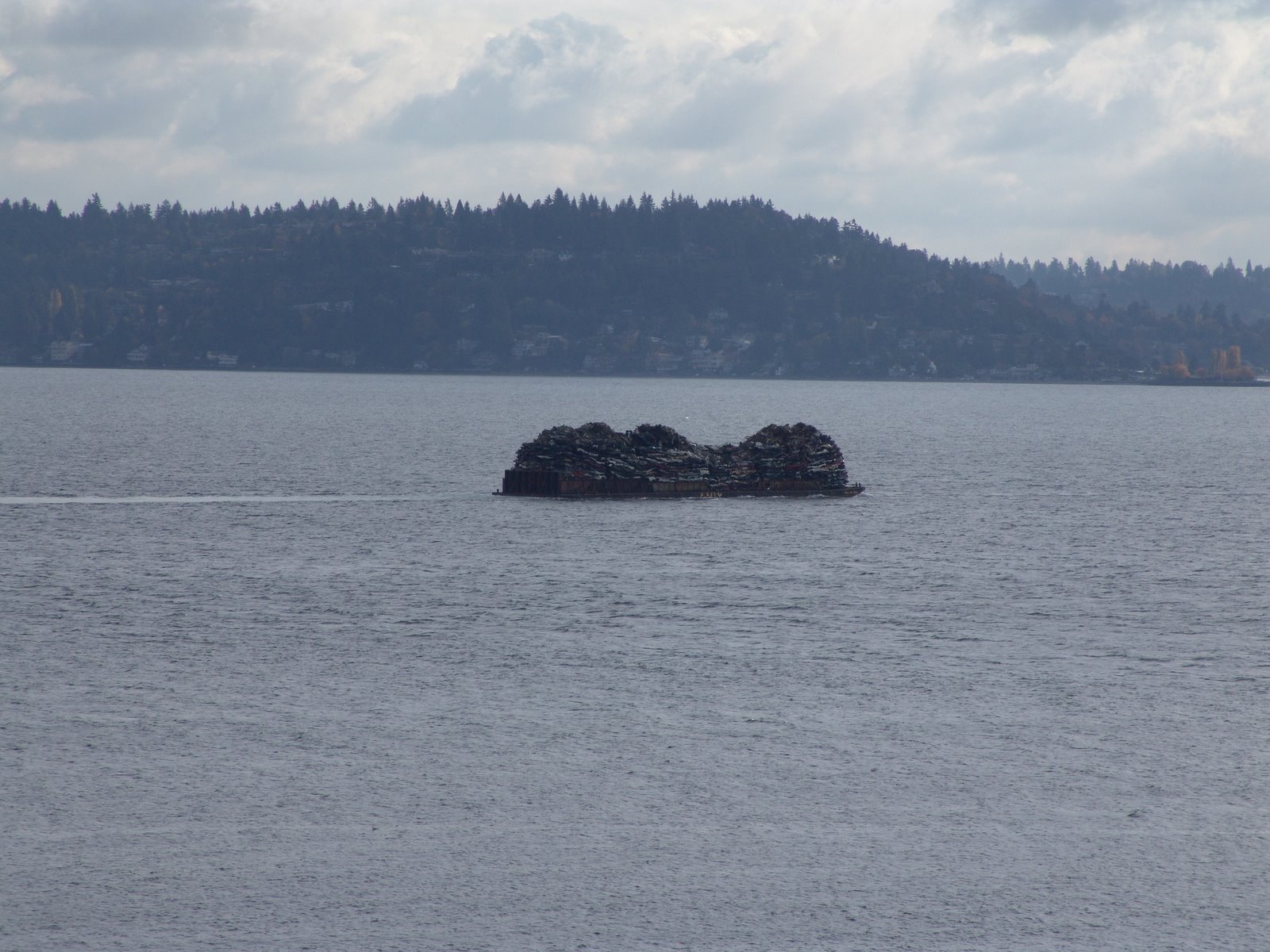 [smashedcarbarge3.JPG]