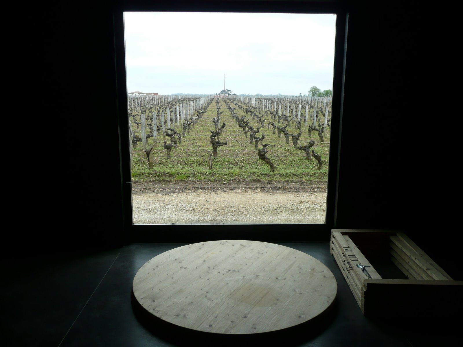 [Petit+Village+window.jpg]