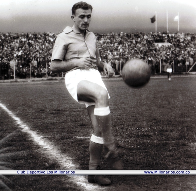 ¡Feliz Cumpleaños Alfredo Di Stéfano! Taringa!