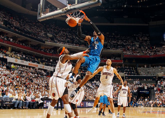 dwight howard dunks on lebron. dwight howard dunking pictures. dwight howard dunks on lebron.
