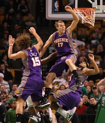 derrick rose dunks on rondo. derrick rose dunks on pacers. derrick rose dunks on rondo.