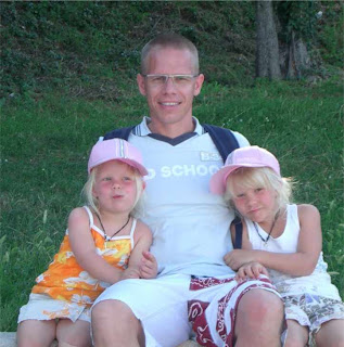 Schalkes Ex Manager Assauers Hochzeit Zwei Hunde Statt