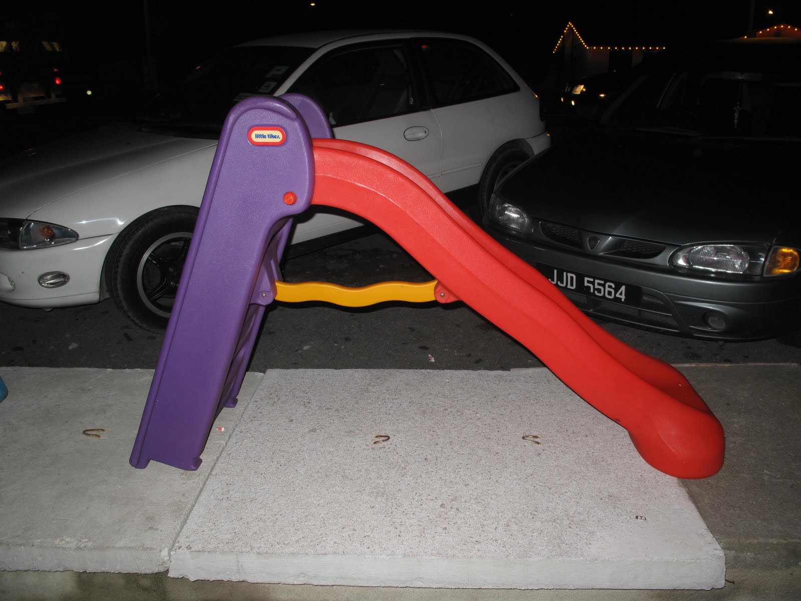 MyBundleToys Little Tikes Large Adventure Slide