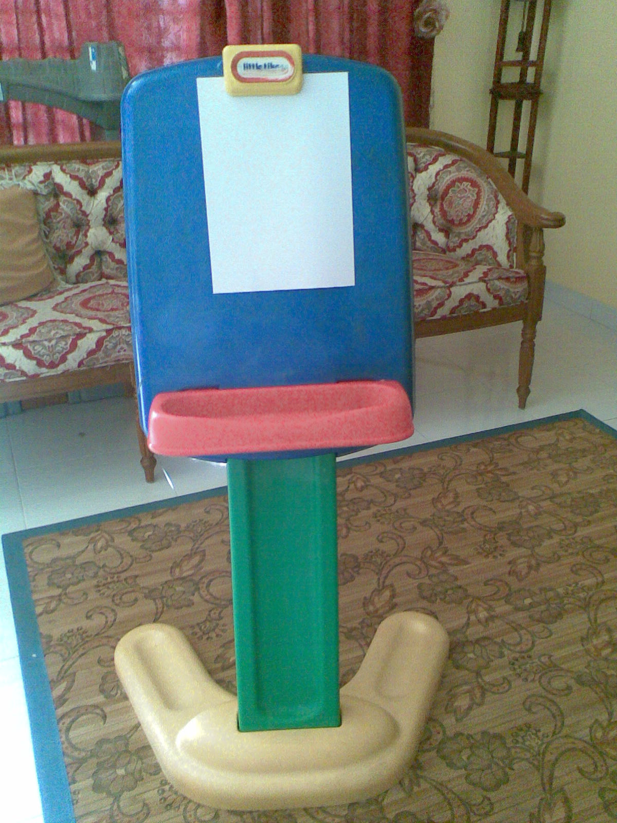 MyBundleToys Little Tikes Paper Clip Easel