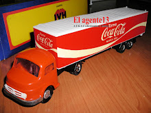 CAMION MERCEDES BENZ MARCA IVH MODELO COCA-COLA.