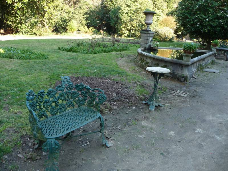 [P1010216+(Medium).JPG]