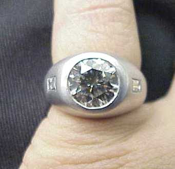 Platinum Diamond Man Ring