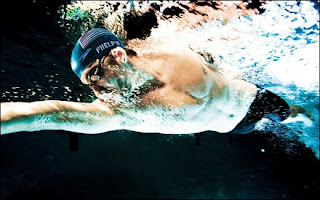 http://2.bp.blogspot.com/_4I7DCAJw-Ss/SJsK1rrm_YI/AAAAAAAAFXM/887RLkvMCVc/s320/michael-phelps-1.jpg