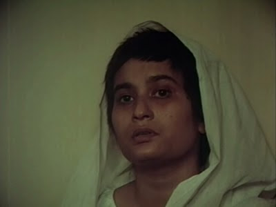 GHARE-BAIRE (1984) Satyajit Ray