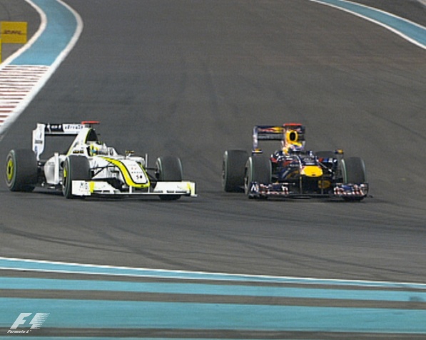 [Button+contra+Webber+Abu+Dhabi+2009.jpg]