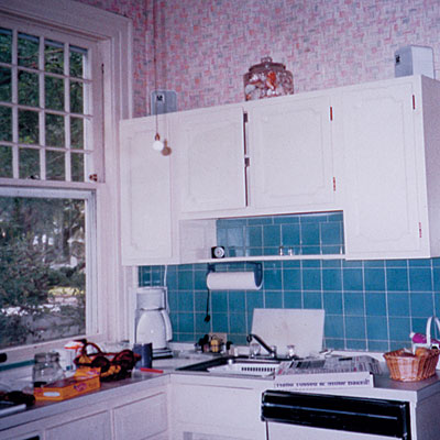[kitchen-1-before-l.jpg]