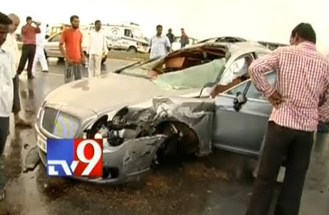 Luxury Accident Cars For Sale In India - Flood Damaged Cars For Sale In India