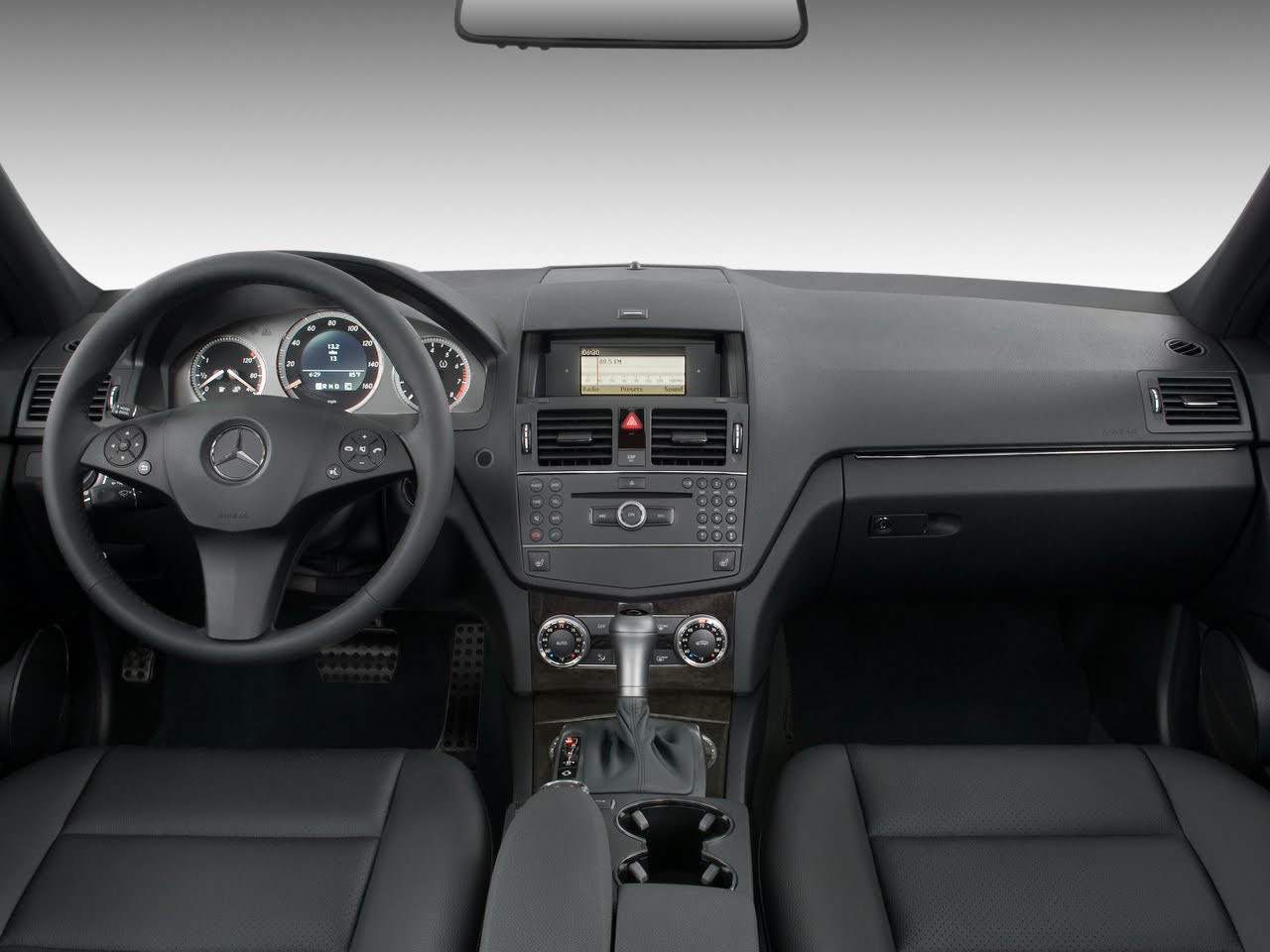 Supercars: Car | Mercedes C300 Car