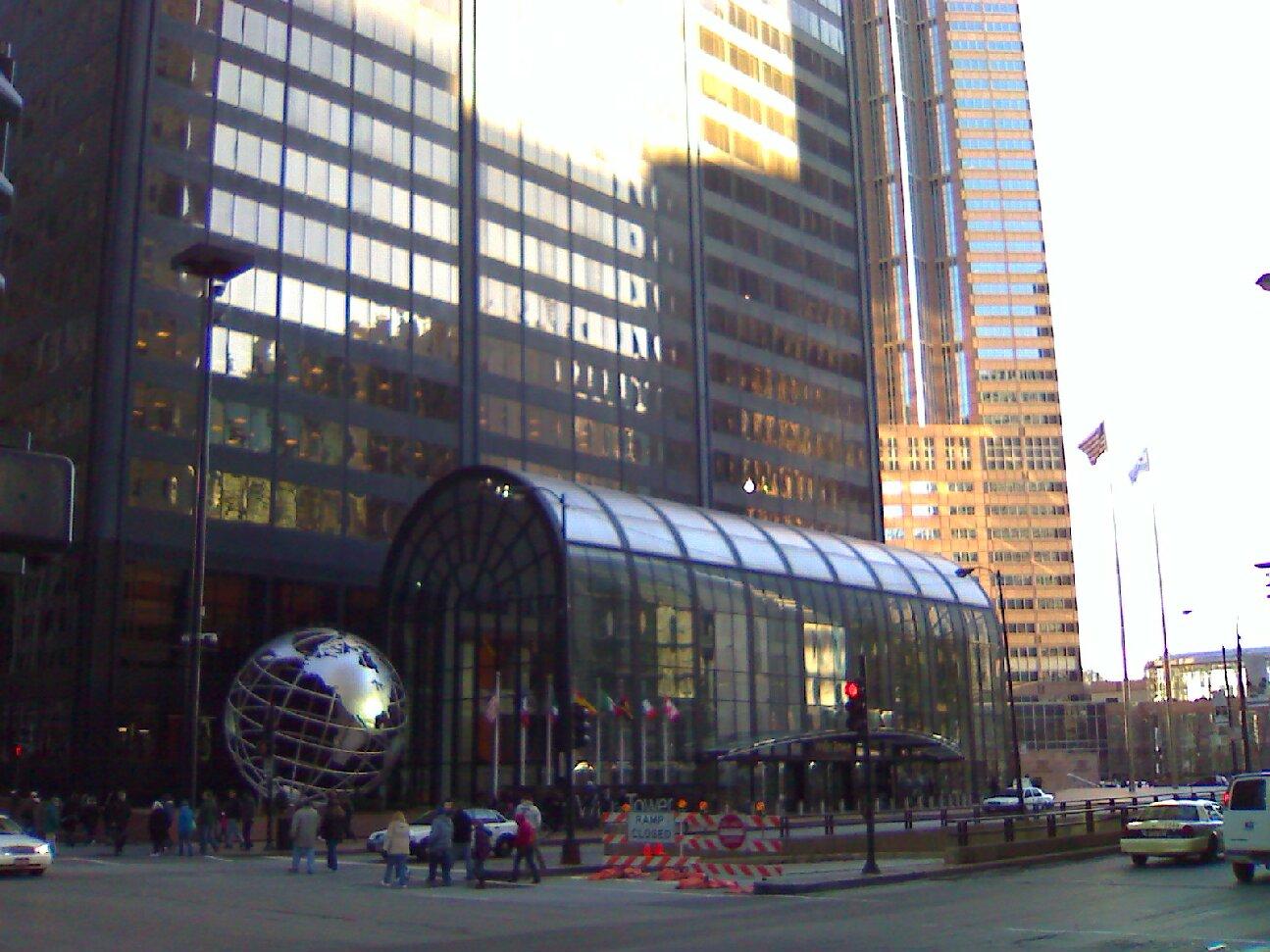 Customer Response Management: 150 South Wacker Drive and Adams Street