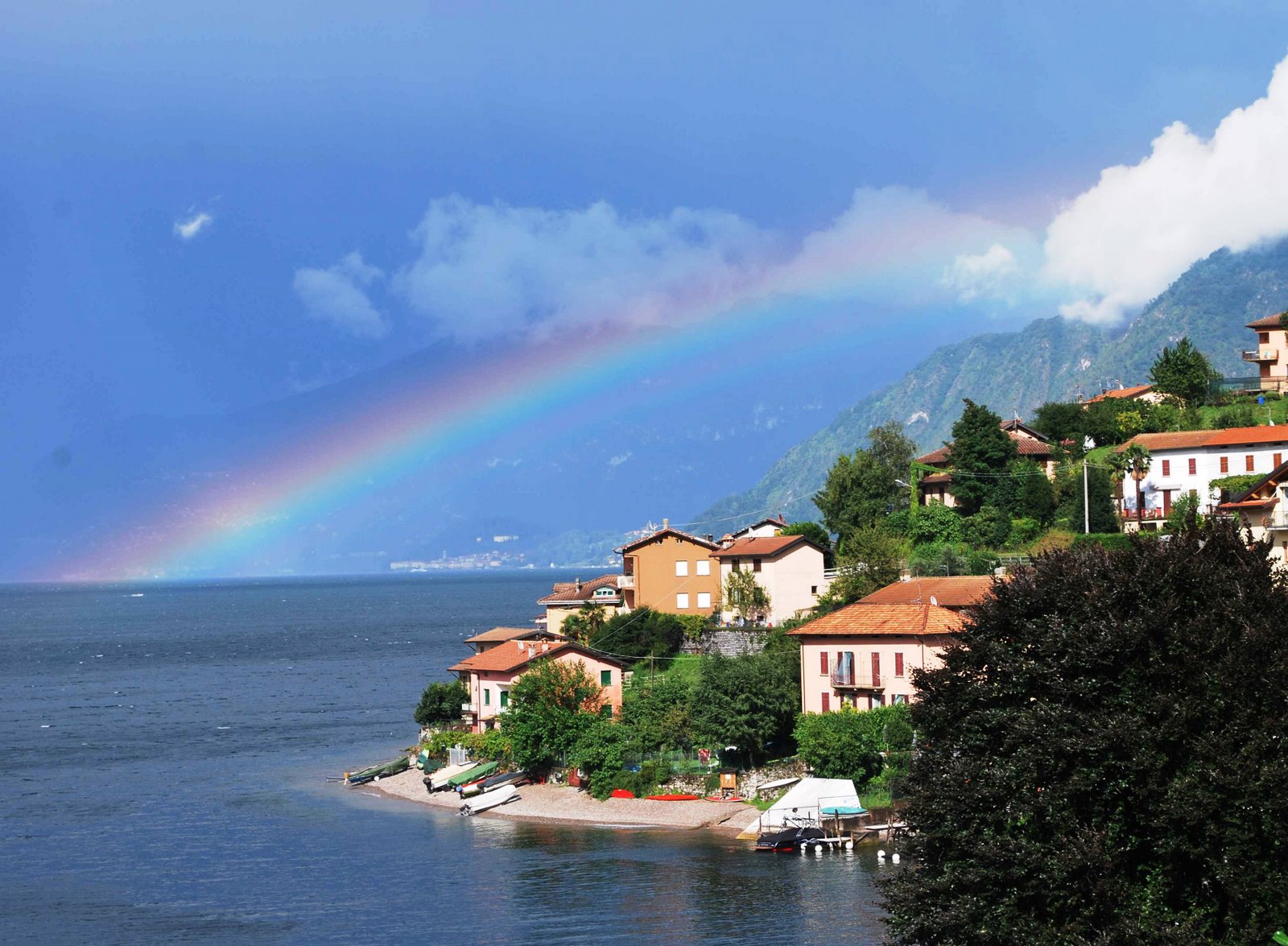 [Francolagoarcobaleno.jpg]