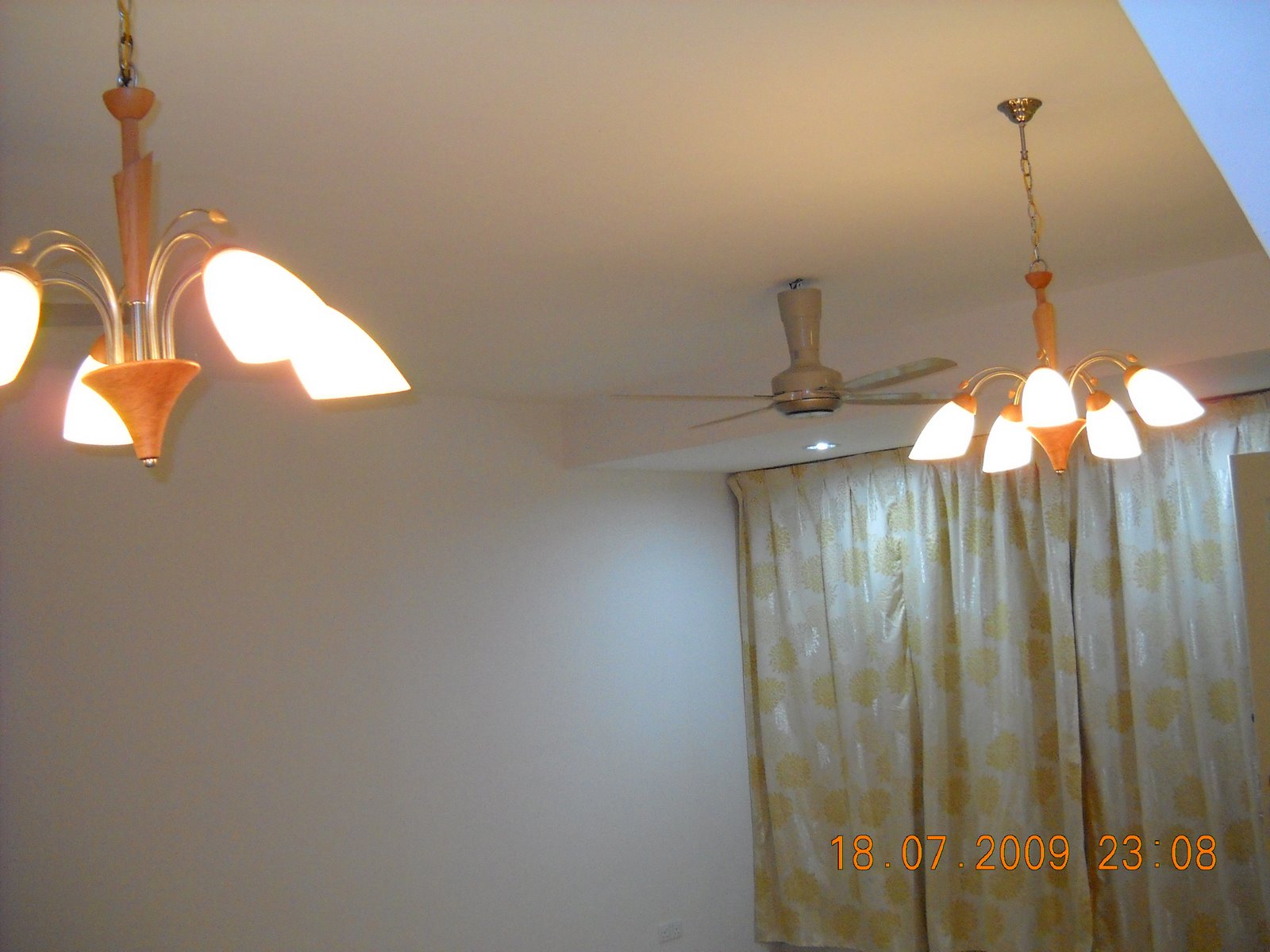 [DSCN1283.JPG]