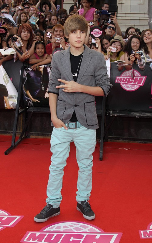 TeenCelebBuzz: Justin Bieber: 2010 Much Music Video Awards