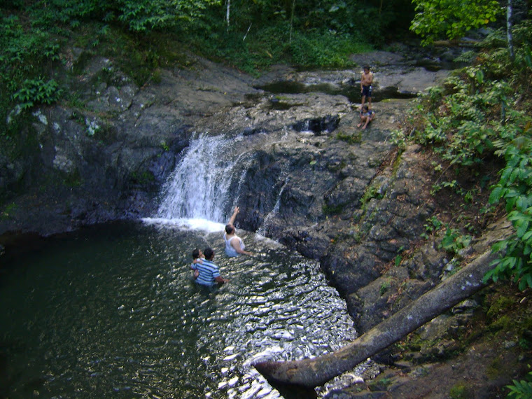 Sliding Rocks - Refreshing pool