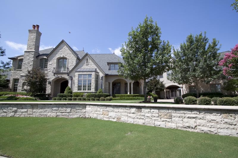 Broken Arrow Voice New Price on South Tulsa Luxury Home!