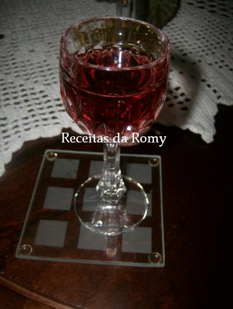 [Licor+de+morango.JPG]