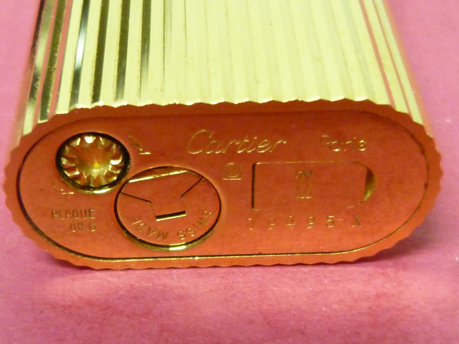 COLLECTIBLE CURIO Vintage Cartier Gold Plated Lighter (working)