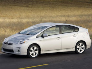 2010 Toyota Prius Hybrid Fiyatları - Özellikleri - Yakıt Miktarı 