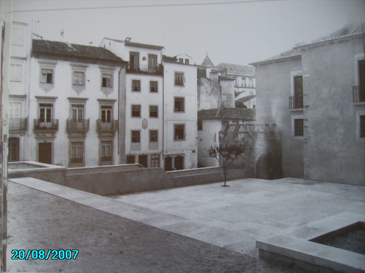[Museu+macahdo+de+castro2.JPG]