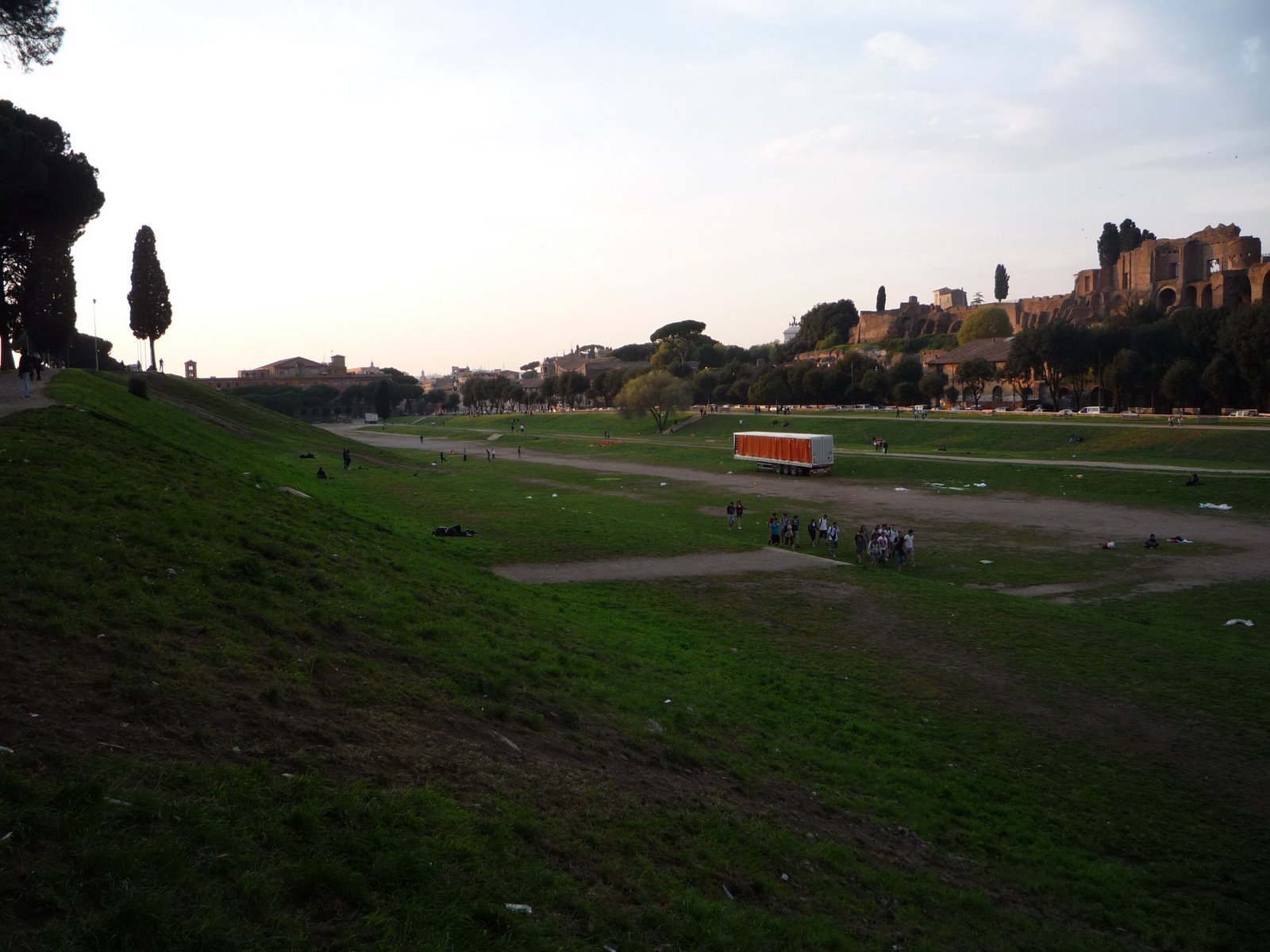 [P1020244.JPG]