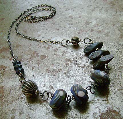 [winterbranches.JPG]