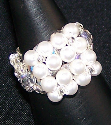 4 fleurs perles de swarovski blanches
