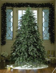 Hunter Pre Lit Christmas Tree