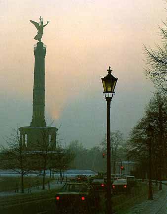 [Berlin03.jpg]
