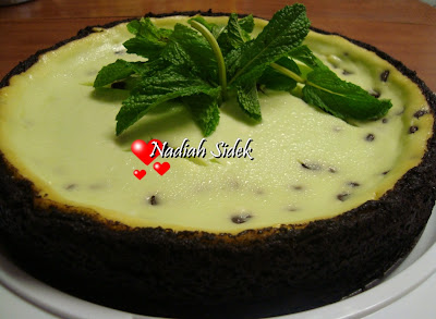 Peppermint cheesecake